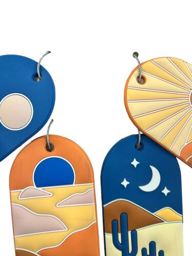 Wandering Moon l 4 pcs Luggage Tags Set l Mountains Views l Circular Rectangular