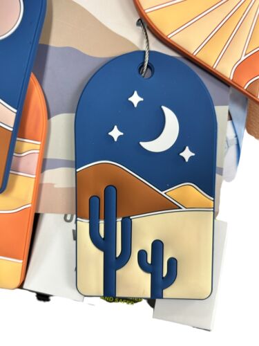 Wandering Moon l 4 pcs Luggage Tags Set l Mountains Views l Circular Rectangular