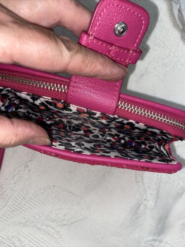 Vera Bradley RFID Smartphone Wristlet In Passion Pink MSRP $68